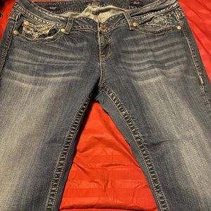 Women’s Plus Jeans